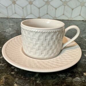 Oneida tea cup and saucer